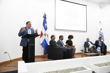 El director de la ONDA clausura el seminario. (1)